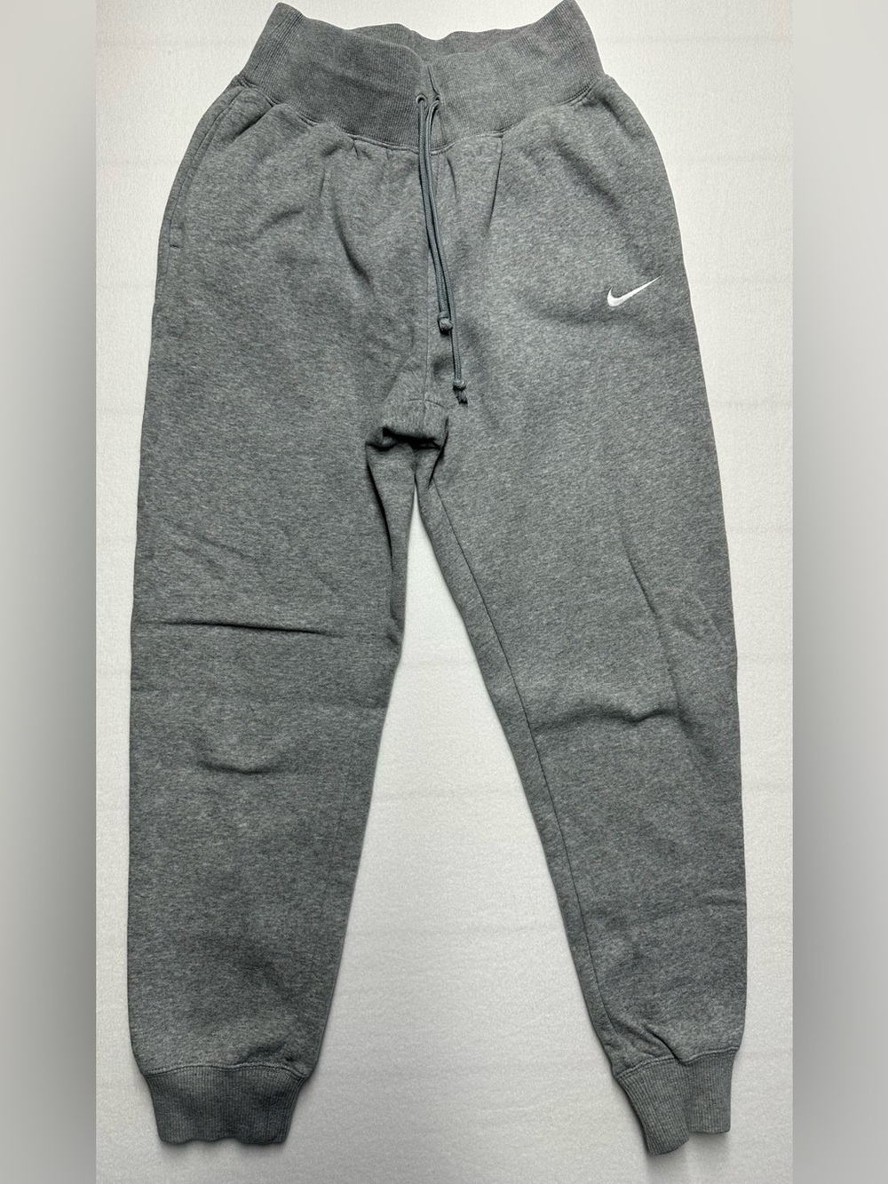 Nike Women’s Small Heather Gray Wide Waist Joggers with Embroidered Swoosh